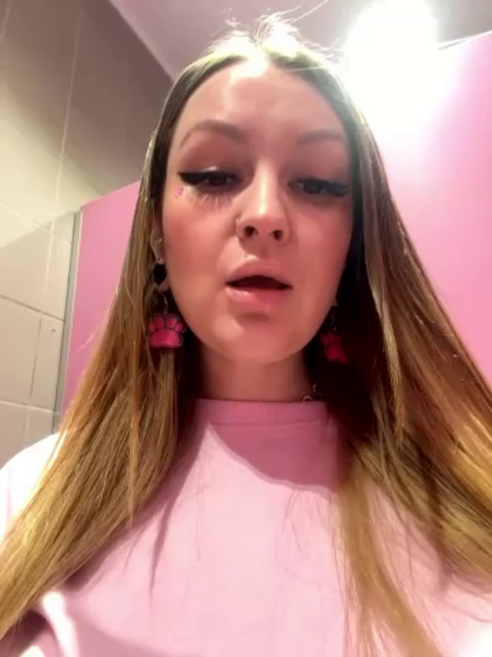 Teya_moon_