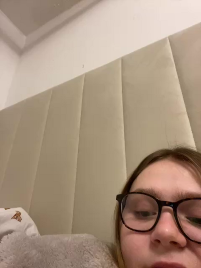 YoungHornyBritishGirl
