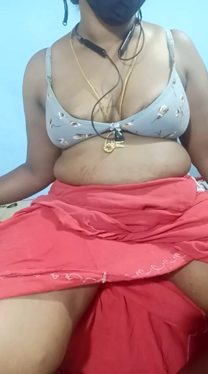 Tamil-hotwife
