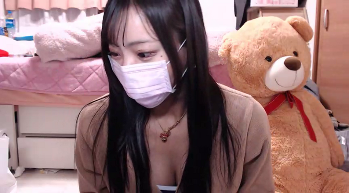 _chanMOMO_