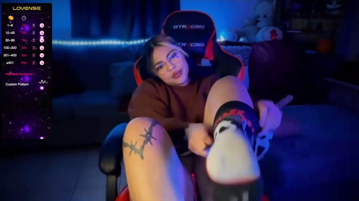 miacanela_xo