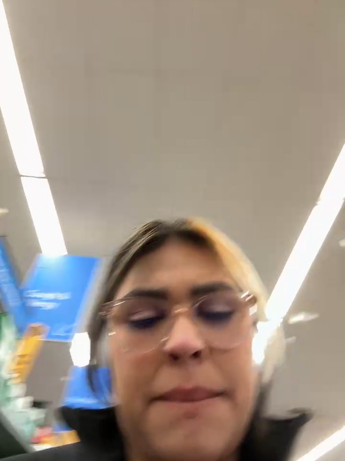 miacanela_xo