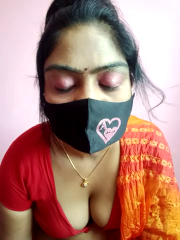 Puja_hotgirl32