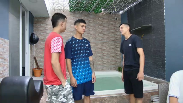 badguyss_bisex
