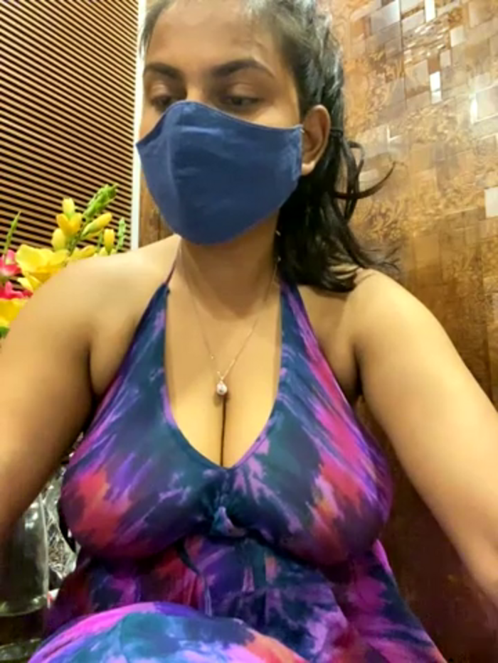 HaaniKaur