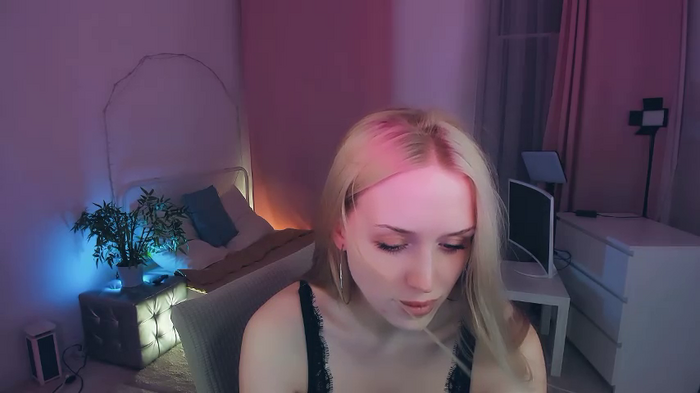 Linda_Roxy