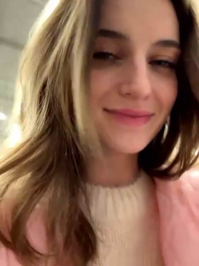 -AngelAri-