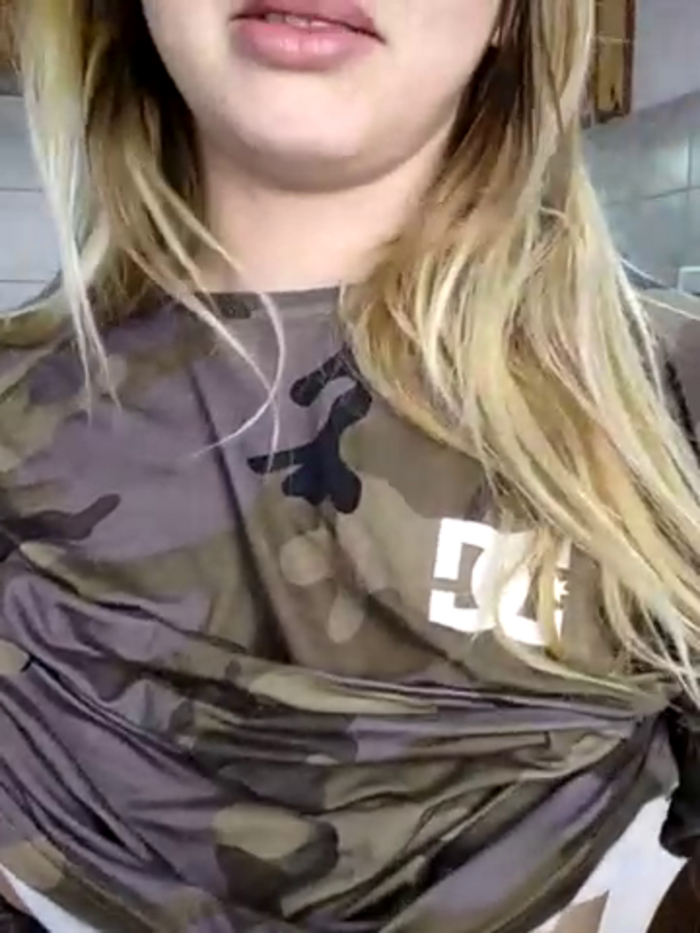 Elnonoykeila77