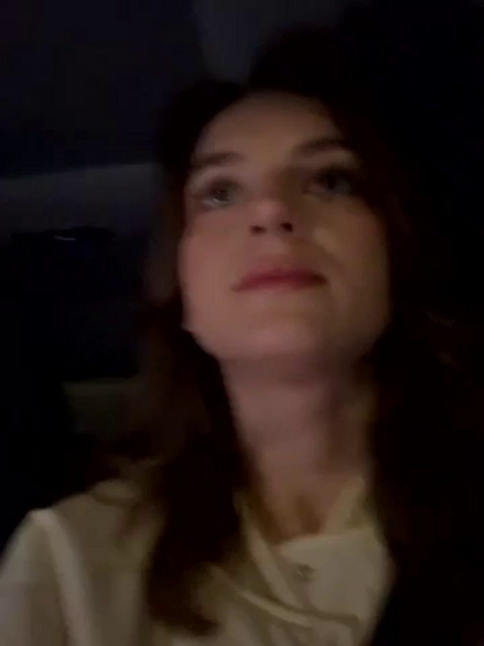 -AngelAri-