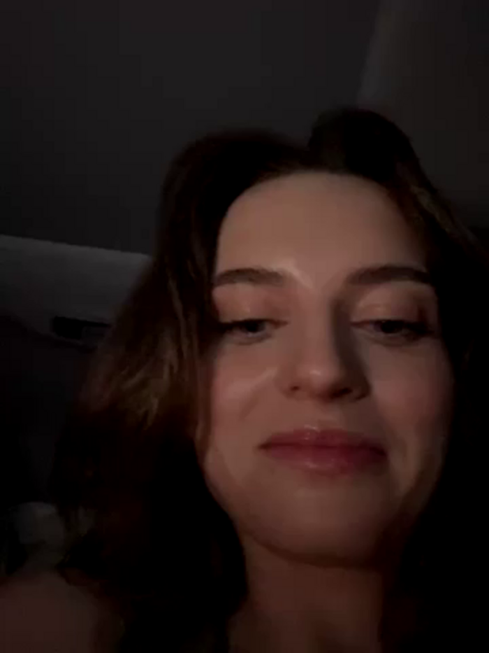 -AngelAri-