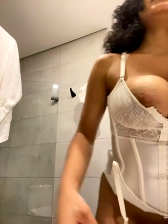 Curlyier