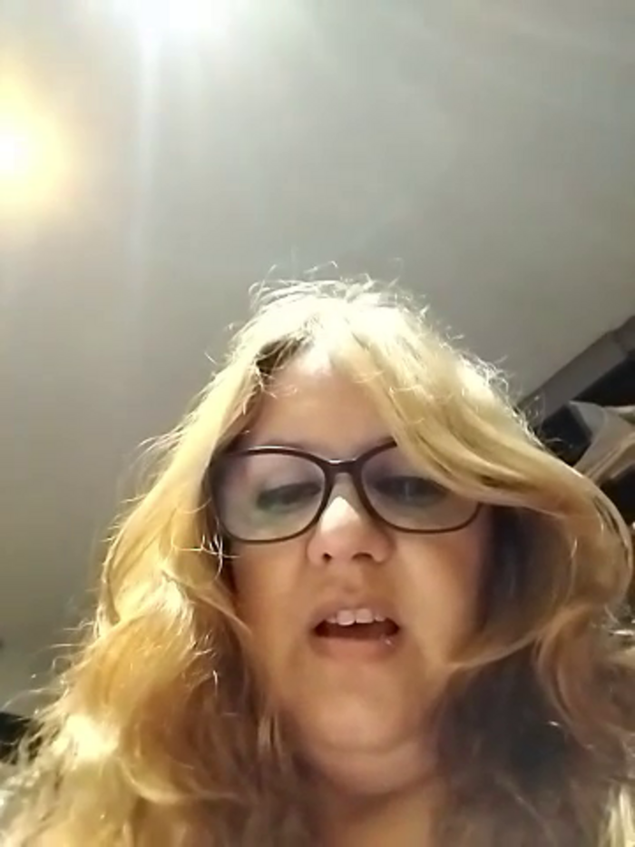 Hotbabysucks1
