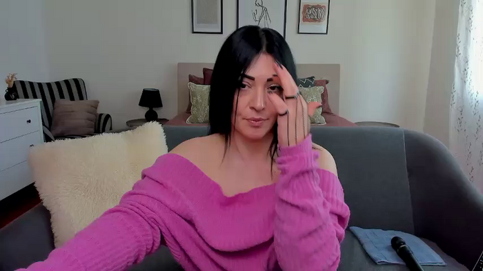 AryaSummersReal