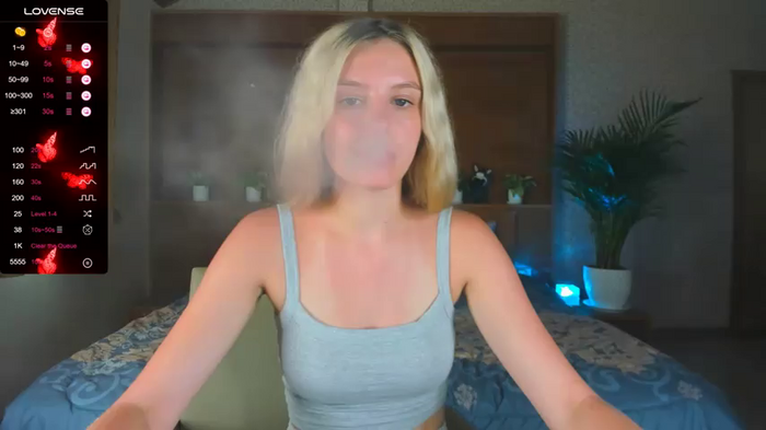 Nensi_blond