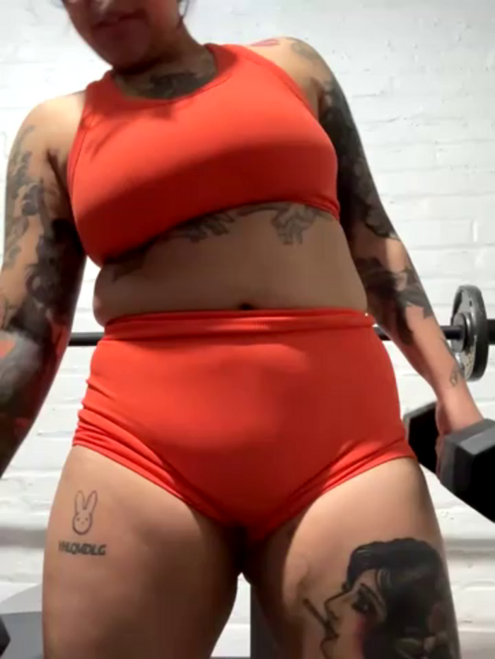 miacanela_xo