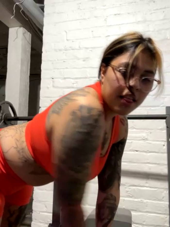 miacanela_xo