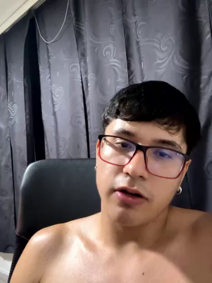 yoshallure