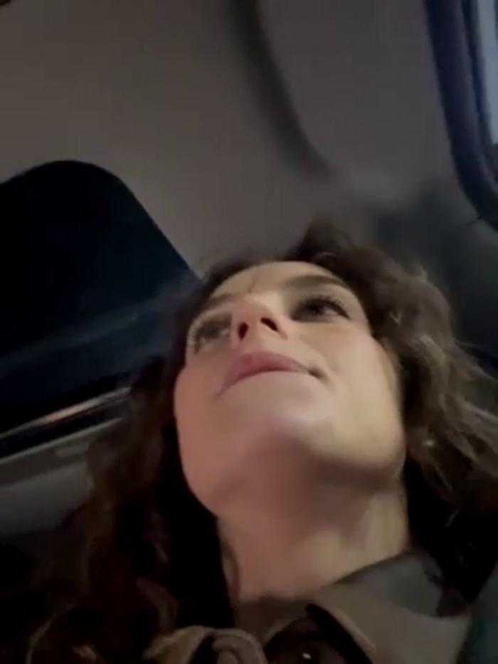 -AngelAri-