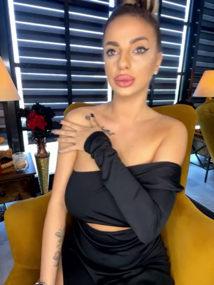 CassieJollie