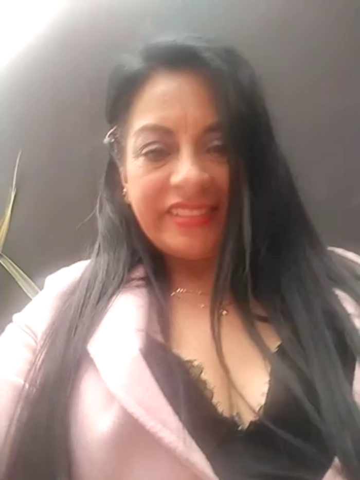 Violeta-Saenz