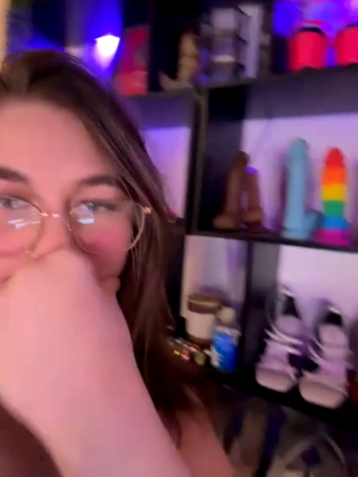 chloetease