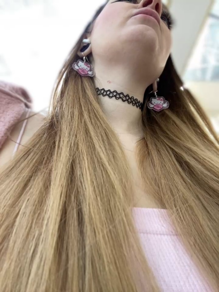 Teya_moon_