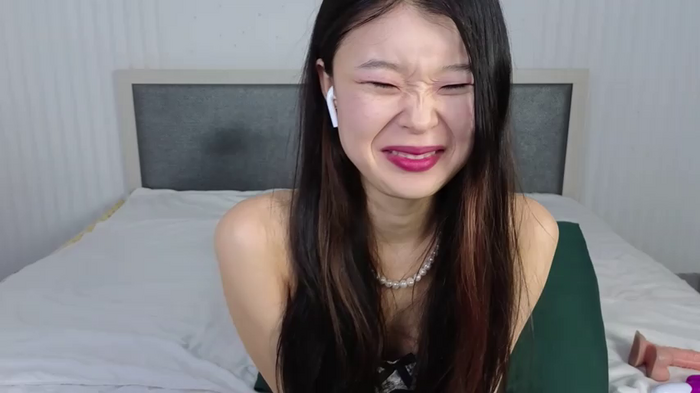 Tina_Kim_