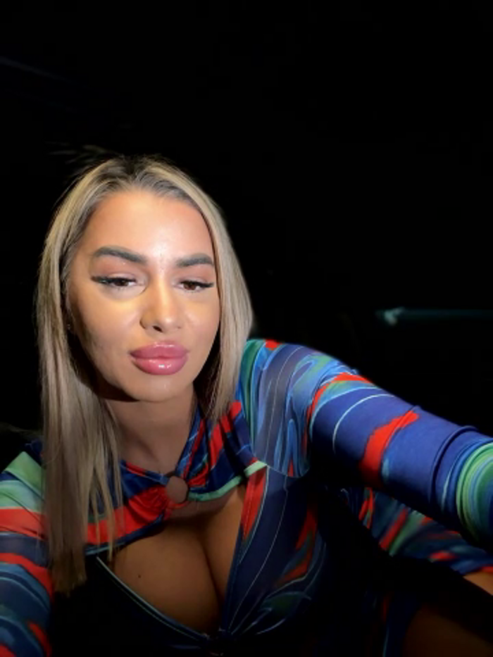 KirstieVegas
