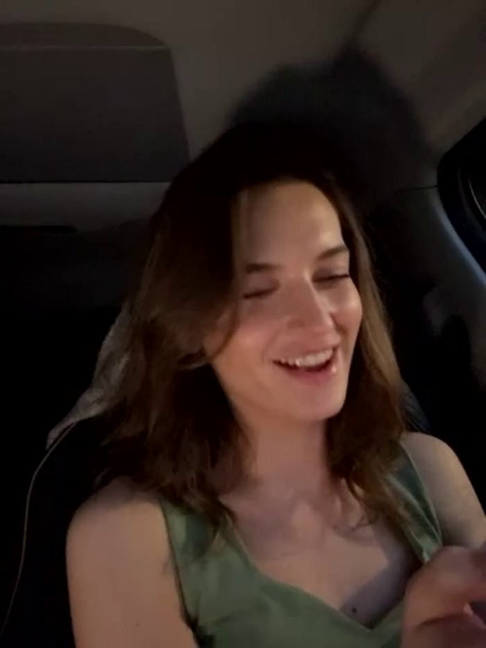 -AngelAri-