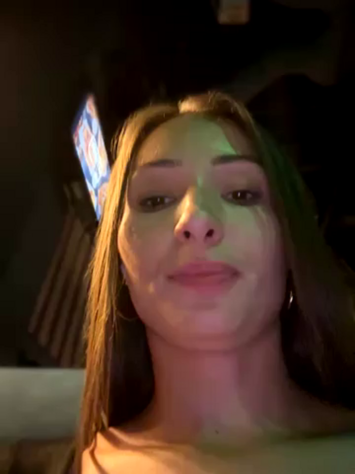 YOUR-KARINA