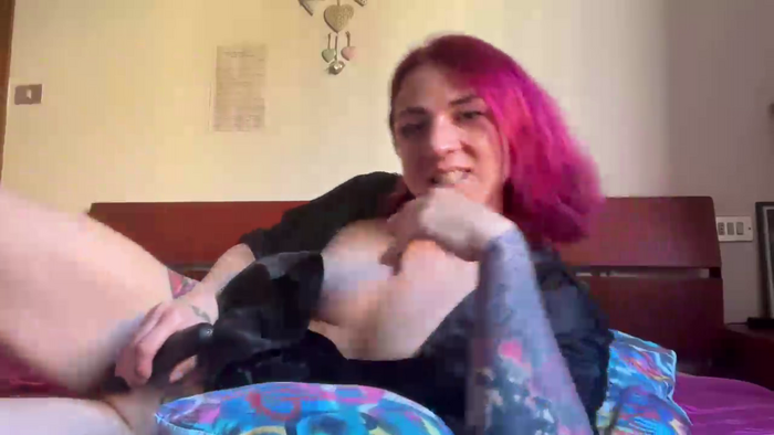 Nikky_Divine