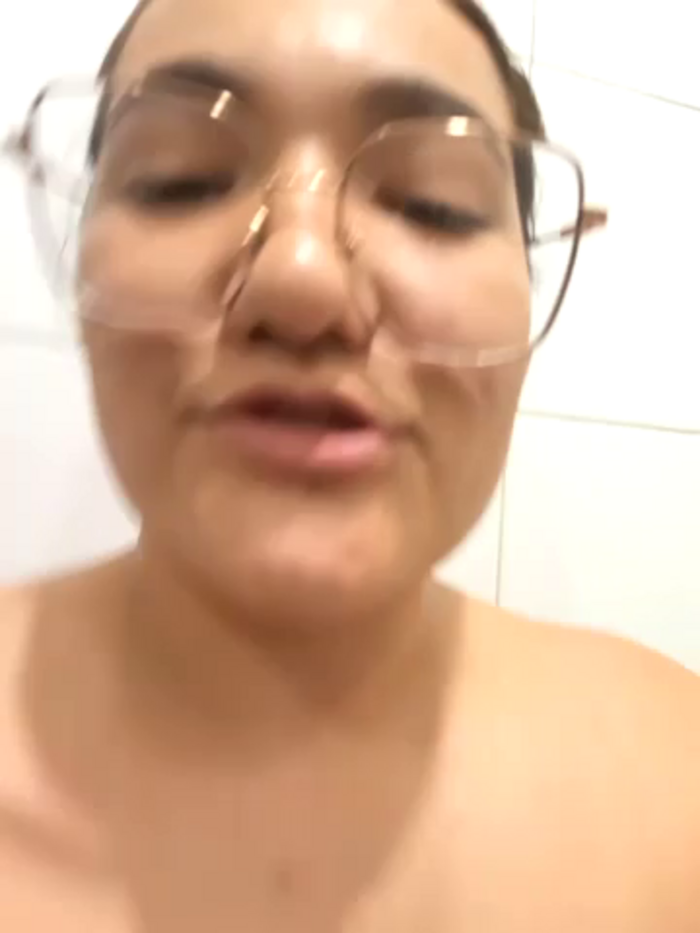 Cami_boobs