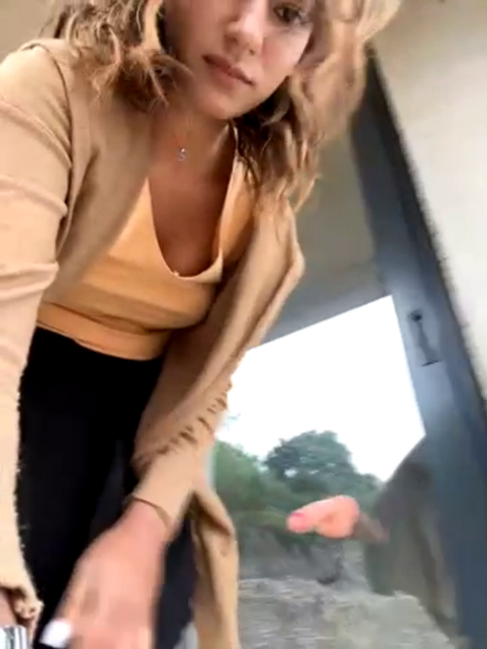 _MiaQueen_