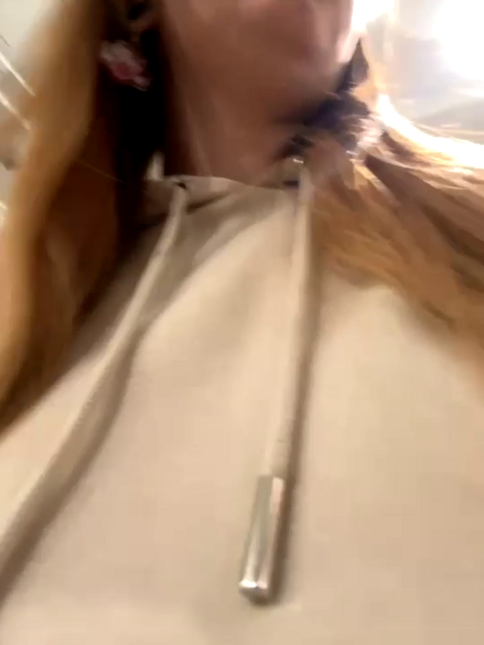 Teya_moon_