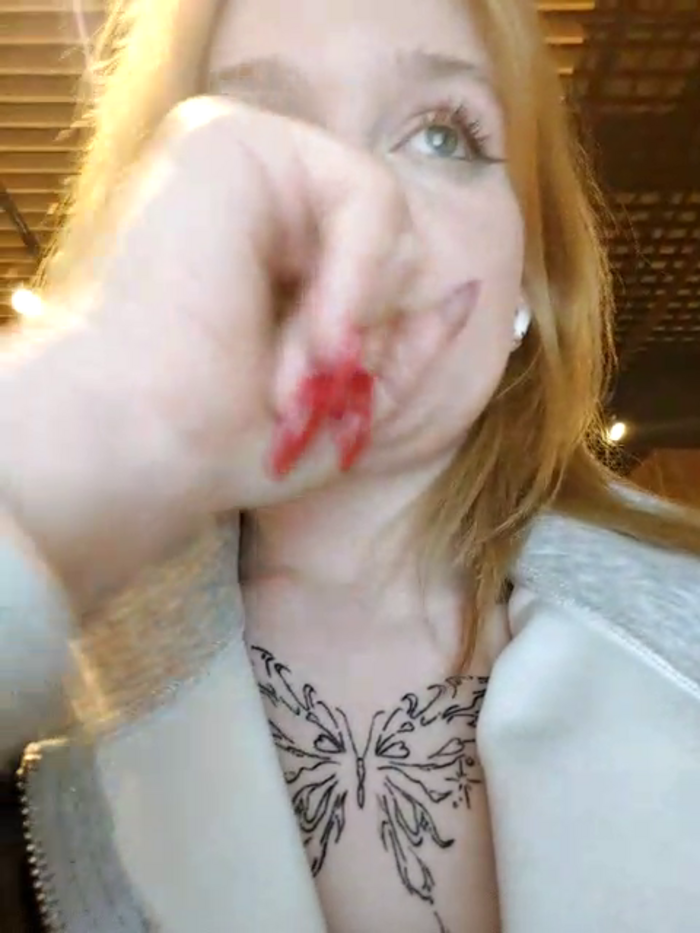 g-NaughtyKristina