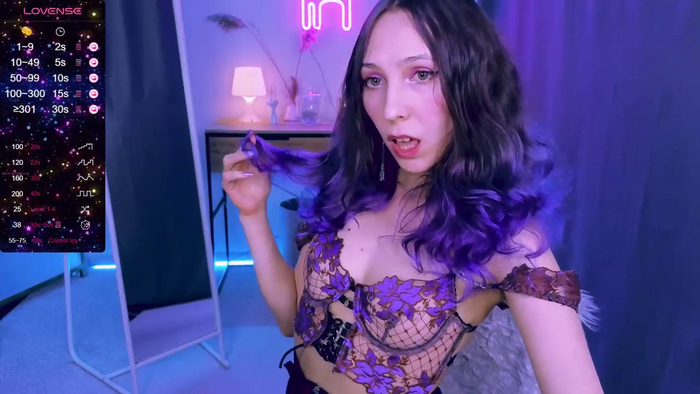 Lucy_Millss