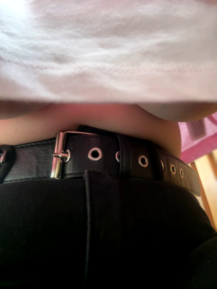 Teya_moon_