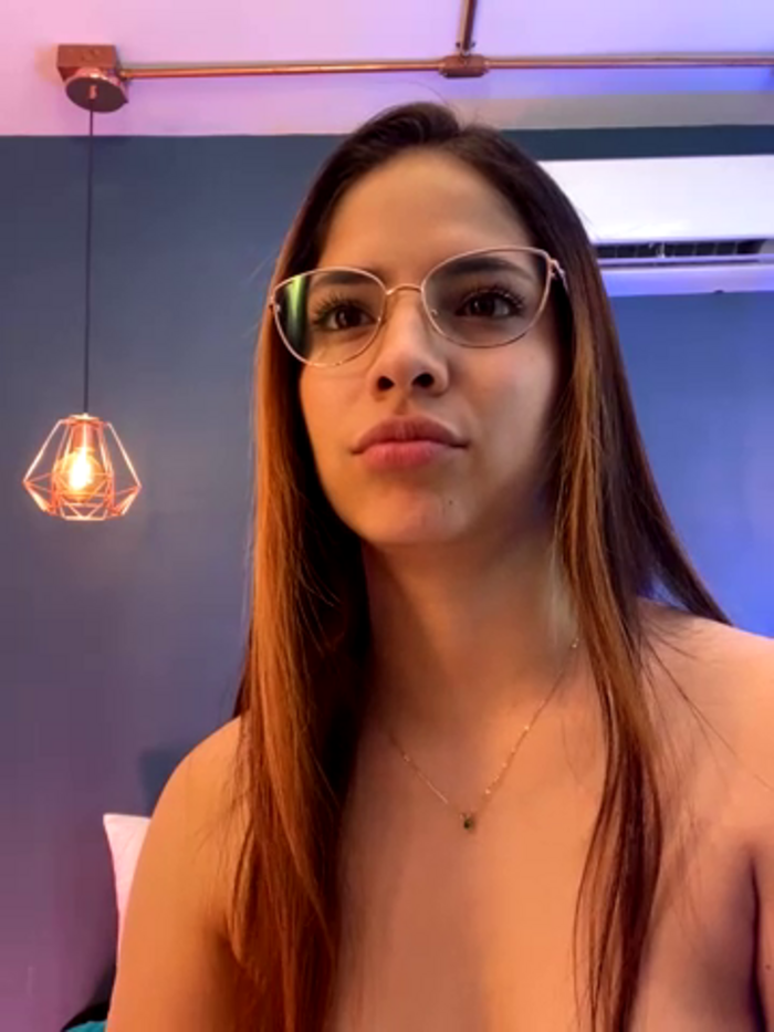 Zoe_Bae