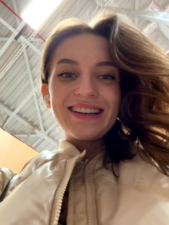 -AngelAri-
