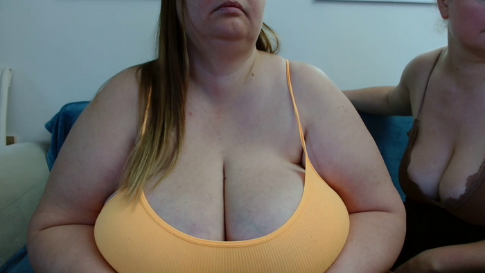 4NaturalBigTits