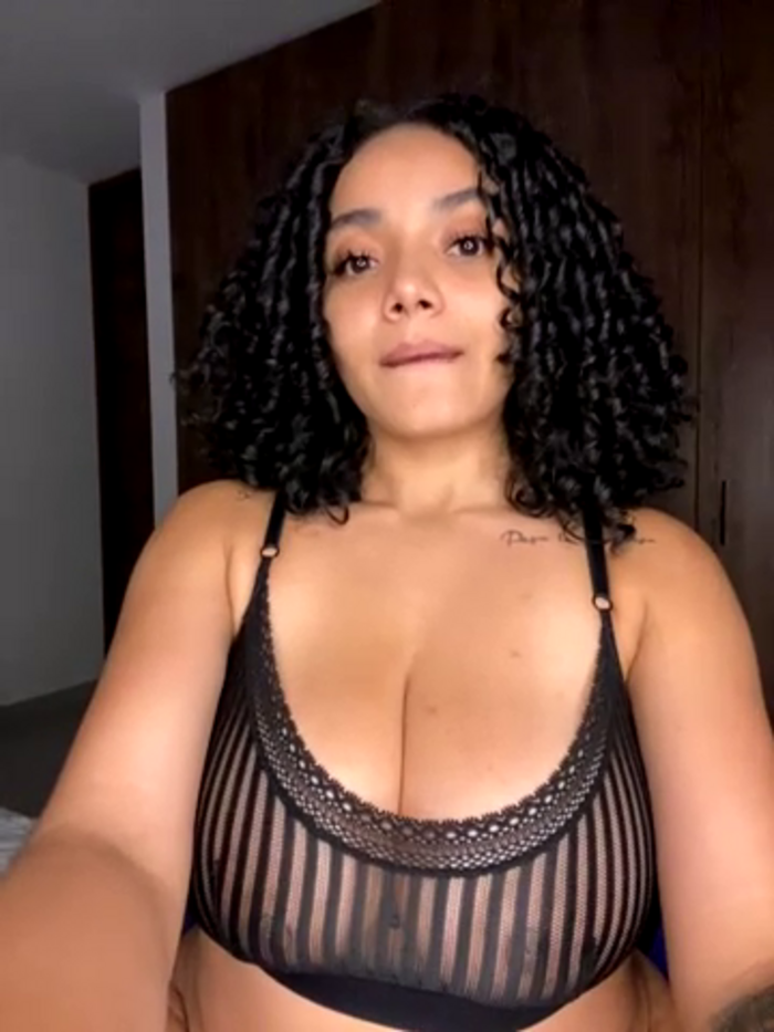 Curlyier
