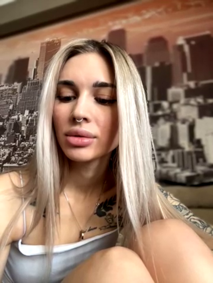 Charming_Ritta