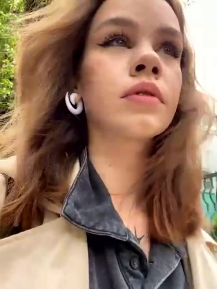 Street_young