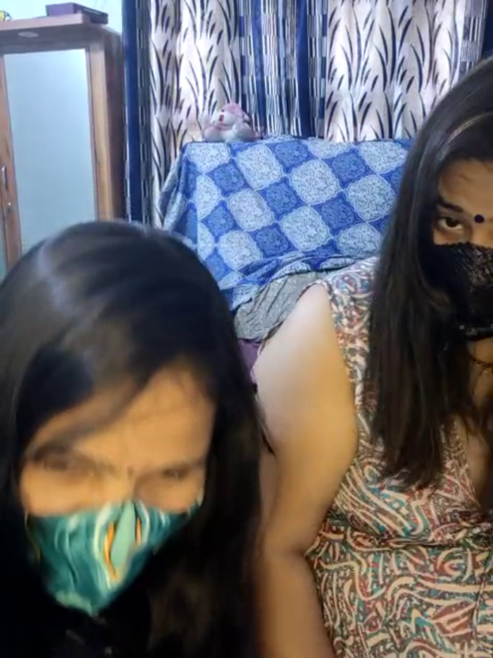 Indian_hotmilfs