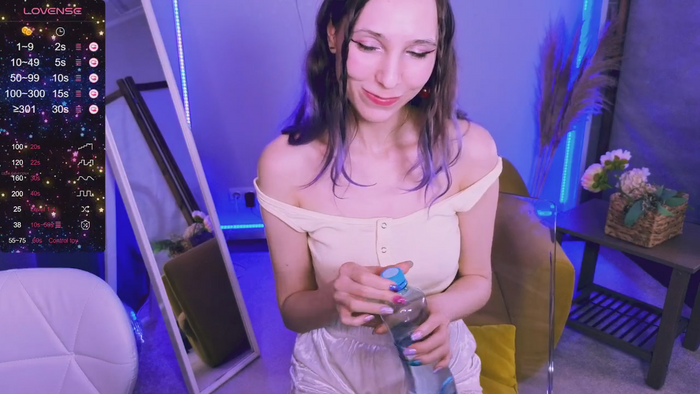 Lucy_Millss