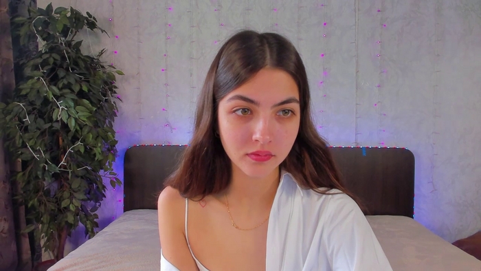Milana_Crystal_