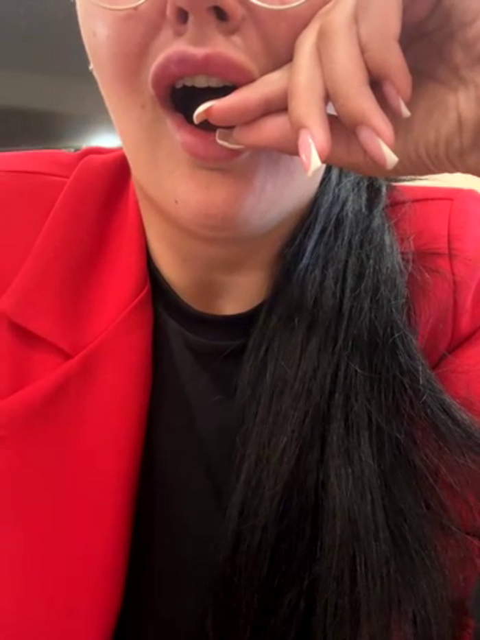 Young_hot_mom