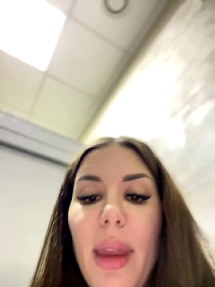 Alina_Vibe_Me