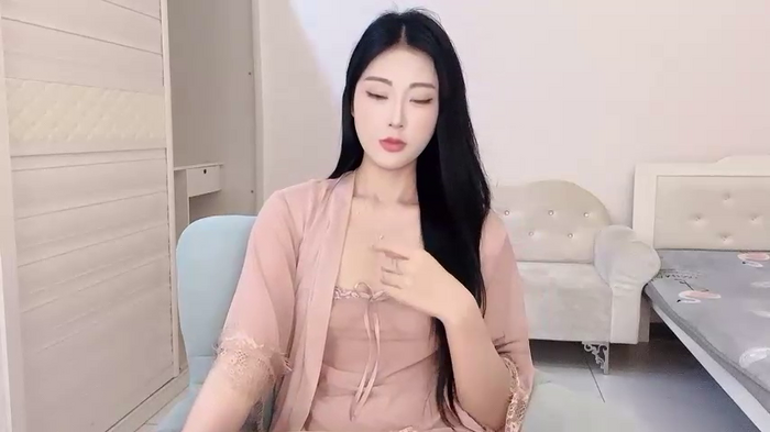 Angela-000