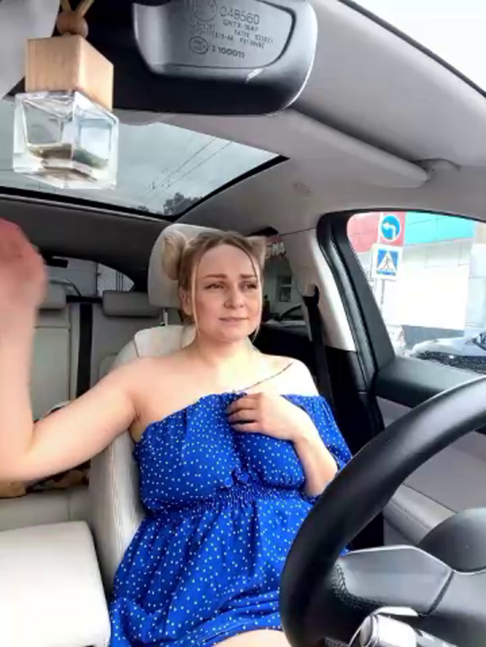 Bondgirl_013